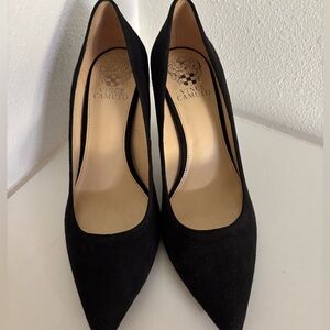 Vince Camuto black heels size 9